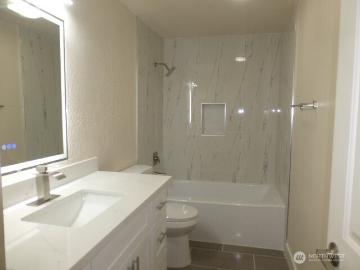 15721 NE 18TH Street # D2