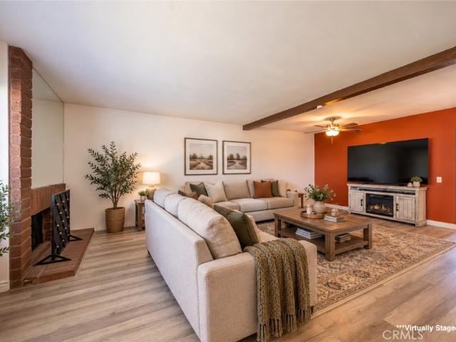 15728 Newton