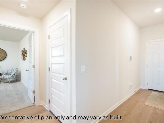 1572 NW 7th Street