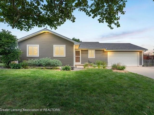 1572 Berkley Dr, Holt, MI 48842