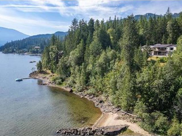 15730 Peters Road, Crawford Bay, BC, V0B 1E0 house for sale | Listing ID 10349 | Royal LePage