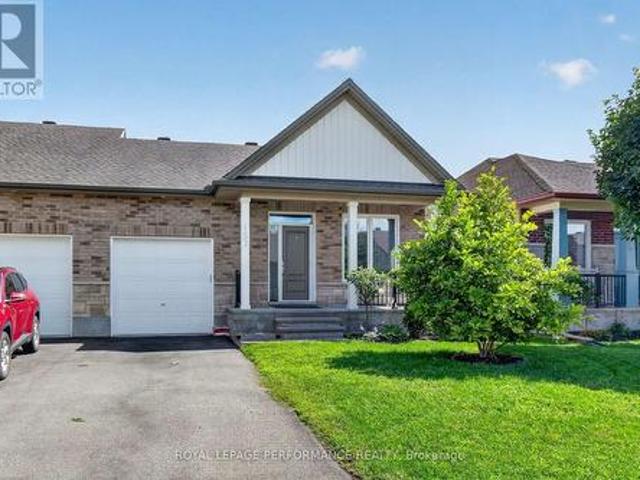 157 Boxcar Crescent, Russell, ON, K4R 0C4 house for lease | Listing ID X13687 | Royal LePage