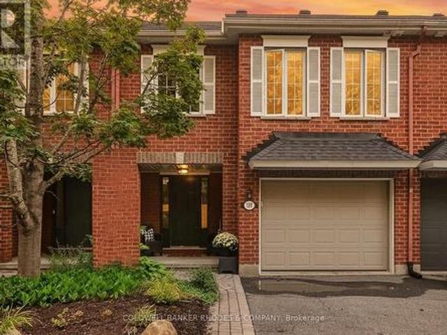 157 Gladeview Private, Ottawa, ON, K1T 4C4 house for sale | Listing ID X13721 | Royal LePage