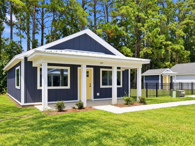 157 Long Pond Loop