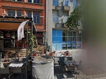 157 m2 apartment for rent in Sint Niklaas