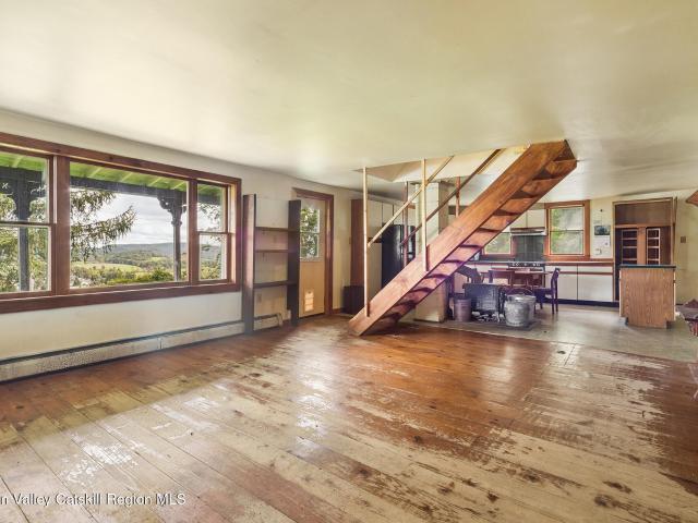 157 Neville Road