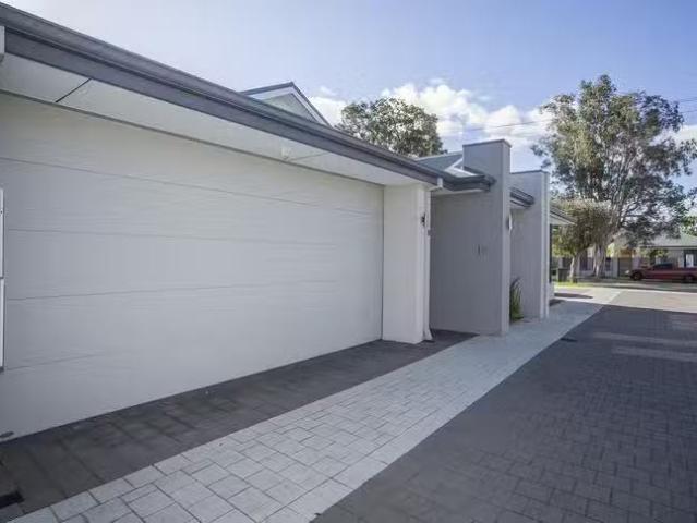 15/7 Spring Avenue, Midland, WA 6056