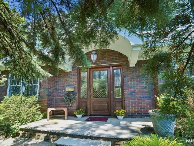 157 Sussex Road