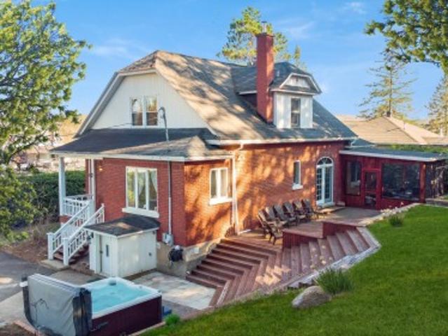 157 Rue Principale, Huberdeau, QC, J0T 1G0 house for sale | Listing ID 14777 | Royal LePage