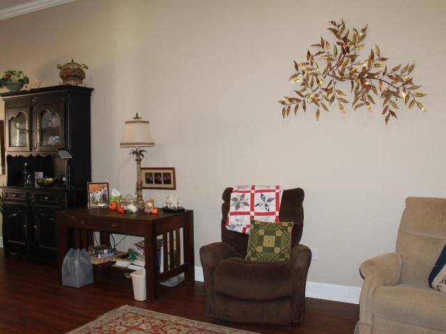 157 Waverly Circle