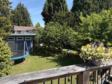 15847 Russell Avenue, White Rock, BC, V4B 2S5 house for sale | Listing ID R3139 | Royal LePage