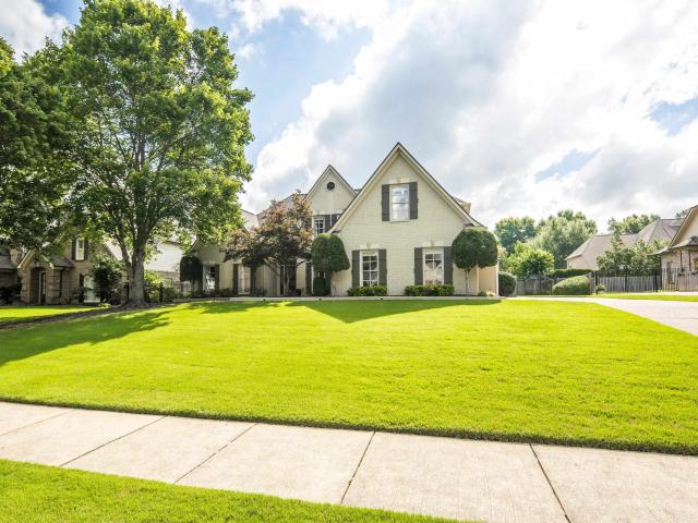 1584 grand cypress dr
