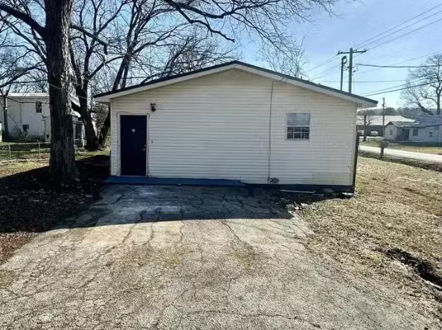1585 LYNWOOD AVE, RUSSELLVILLE, AL 35654