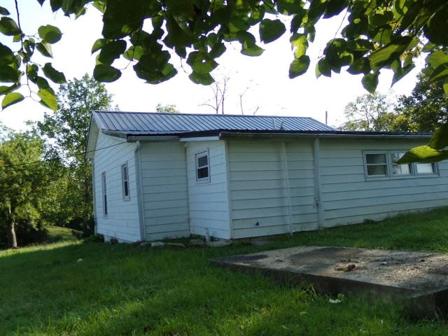 1585 Squiresville Road