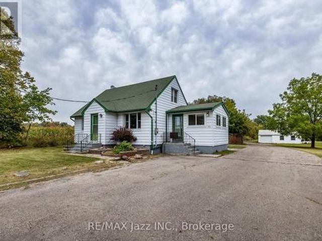 1585 Townline Road N, Clarington, ON, L1H 8L7 house for sale | Listing ID E13848 | Royal LePage
