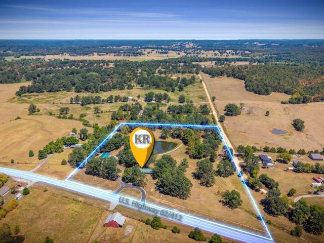 1586 Highway 62/412 East