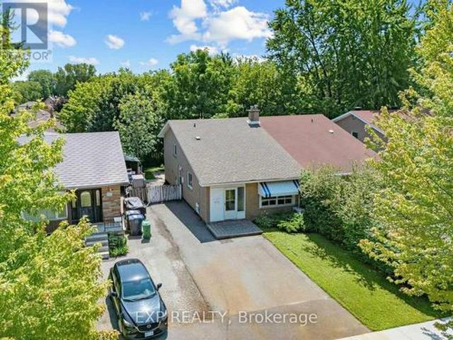 1586 Sandgate Crescent, Mississauga Clarkson, ON, L5J 2E5 house for sale | Listing ID W13656 | Royal LePage