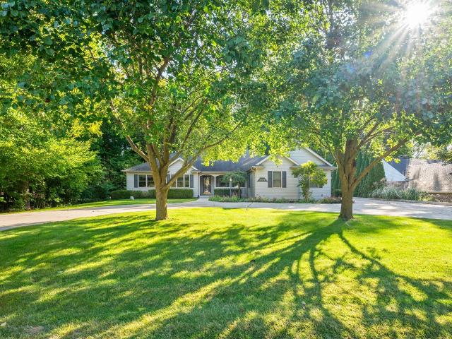 15889 N Edgewood Drive