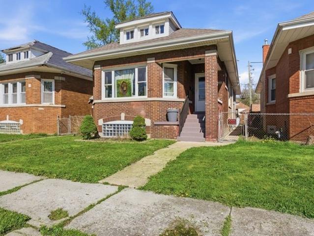 15805 Paulina St, Harvey, IL 60426