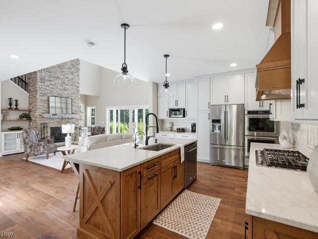 15806 Arbor Trail