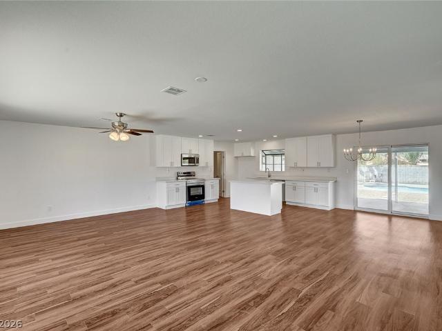 1580 Quarter Horse Drive