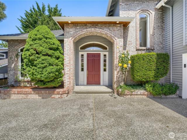 15810 SE 45th Place