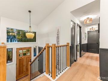 15817 SE Newport private drive Way