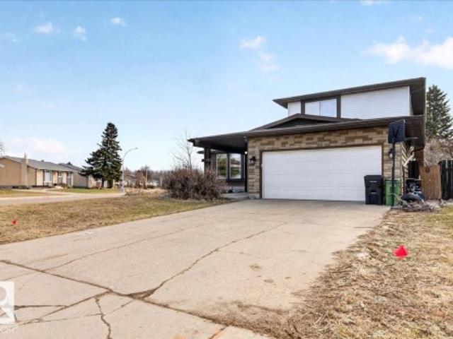 15815 Street, Edmonton, AB, T5X 2W8 house for sale | Listing ID E4483 | Royal LePage