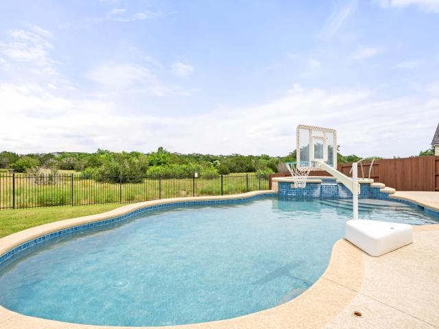1581 Grassy Field Rd