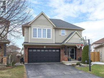 London, Ontario - Patio, Garden, Fireplace