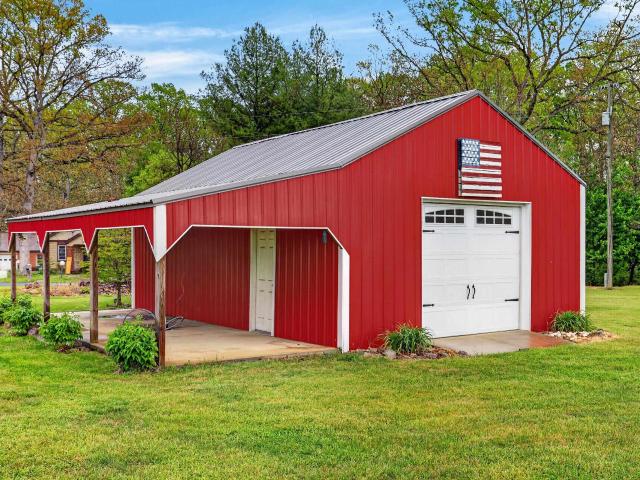 1582 howardsville tpke