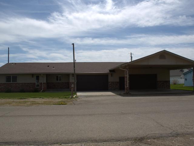 1583 NW 26 St