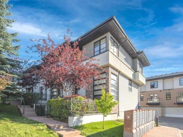 158 Aspen Hills Villas Sw, Calgary, AB, T3H 0H7 townhouse for sale | Listing ID A2346 | Royal LePage