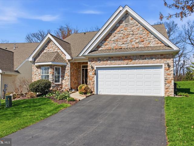158 Glenmoor Cir N, Easton, PA 18045 | MLS #PANH2009