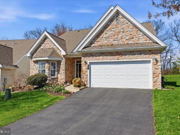 158 Glenmoor Cir N, Easton, PA 18045 | MLS #PANH2009