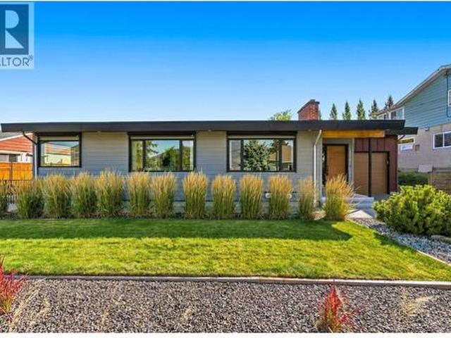 158 Grandview Street, Penticton, BC, V2A 4E4 house for sale | Listing ID 10400 | Royal LePage