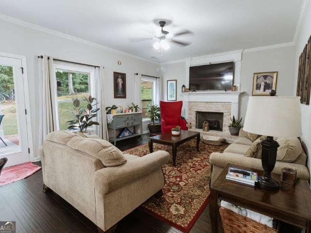 158 Grand Oak Drive