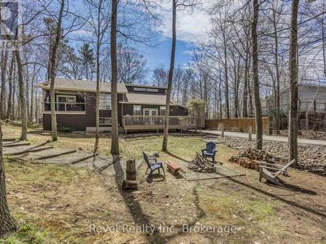 158 Desroches Trail, Tiny, ON, L9M 0H9 house for sale | Listing ID S12901 | Royal LePage
