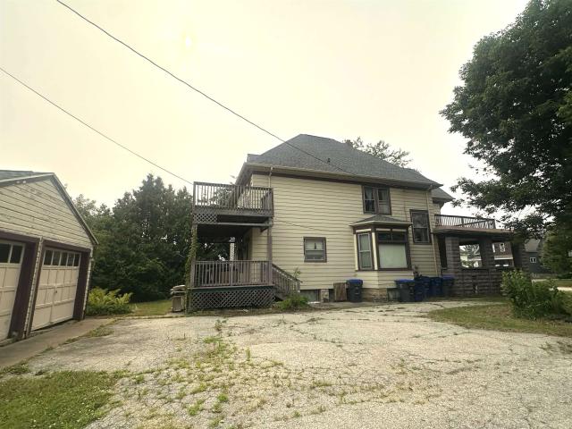 158 E MAIN Street