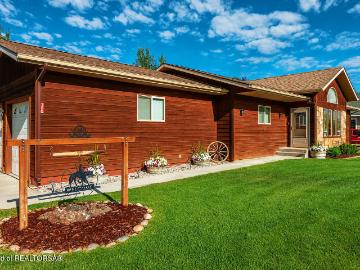 158 Holly Dr, Star Valley Ranch, WY 83127 | MLS #25 1856