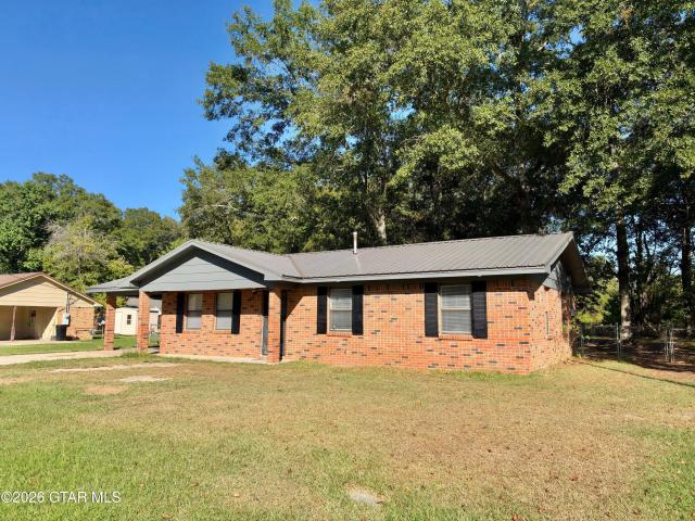 158 Lone Oak