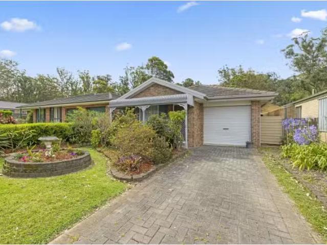 158 Linden Avenue, BOAMBEE EAST House for rent Listed by Scot.