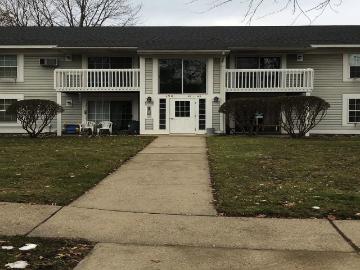 158 Meadowwood Ln, 3 beds, 1 full bath
