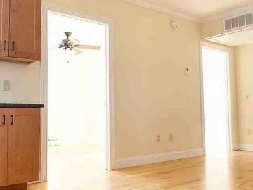 158 North St 2 Bedroom Apartment for Rent at 158 North St, Burlington, VT 05401 Old North End