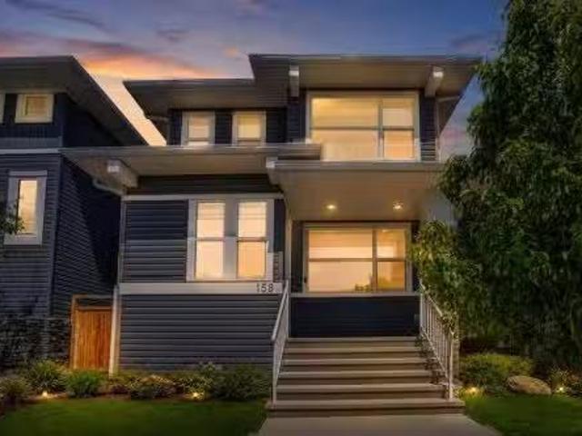 158 Redstone Common Ne, Calgary, AB, T3N 0P6 house for sale.