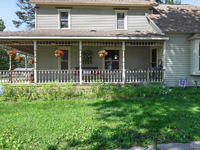 158 W 1st Street