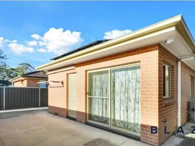 158C Meadows Road, Mount Pritchard House for rent Listed by V.