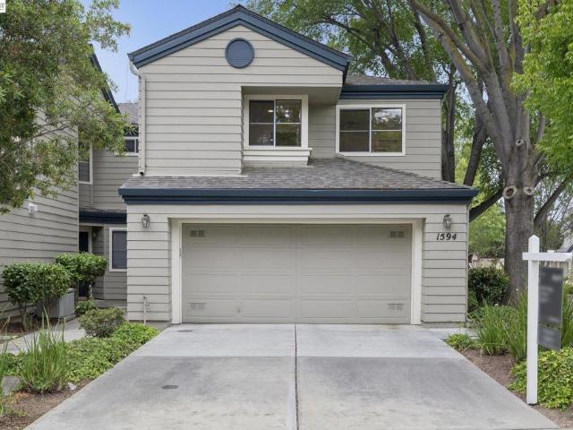 1594 Fairway Green Cir