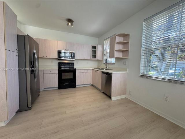 1595 Seagrape Way, Hollywood, US, FL