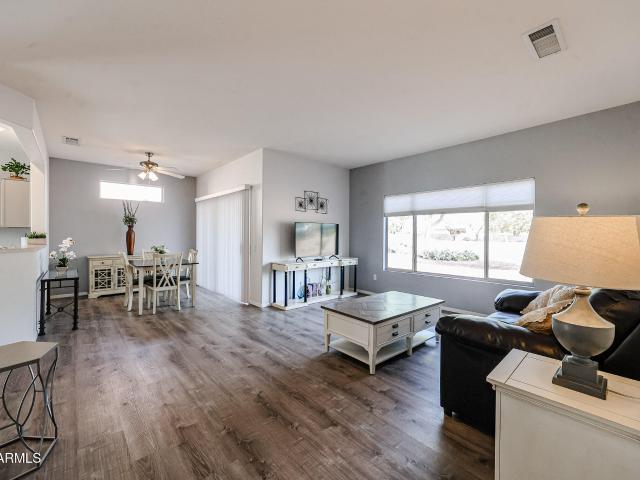 15974 w quail creek lane